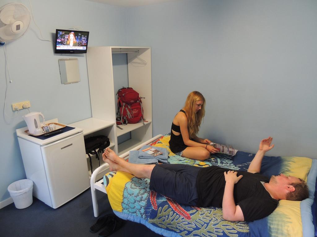 Reef Lodge Backpackers Townsville Eksteriør bilde